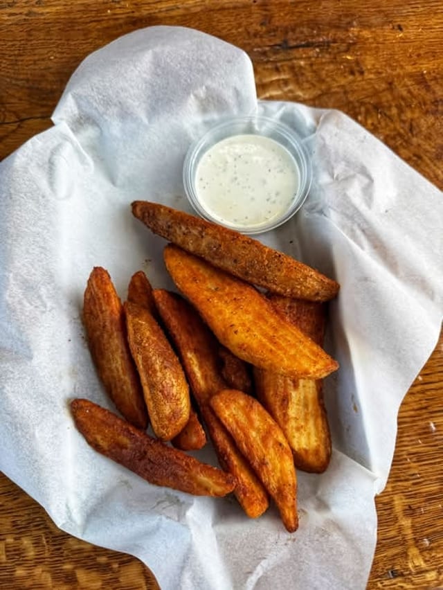 Potato Wedge Fries.